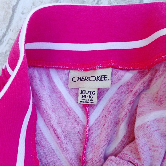 Long Skirt - Picture 2 of 5